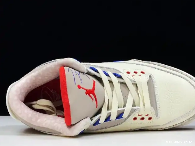 Retro red mens Jordan GAME